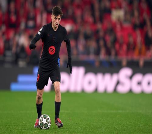 德扑弃牌价值：弃掉边缘牌本身就是盈利行为。（弃牌也能赢利：德扑中边缘牌该弃就弃）